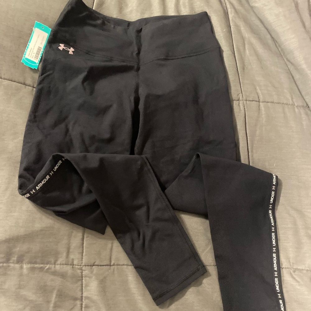 Under Armour Favorite High Rise performance leggings Size Medium